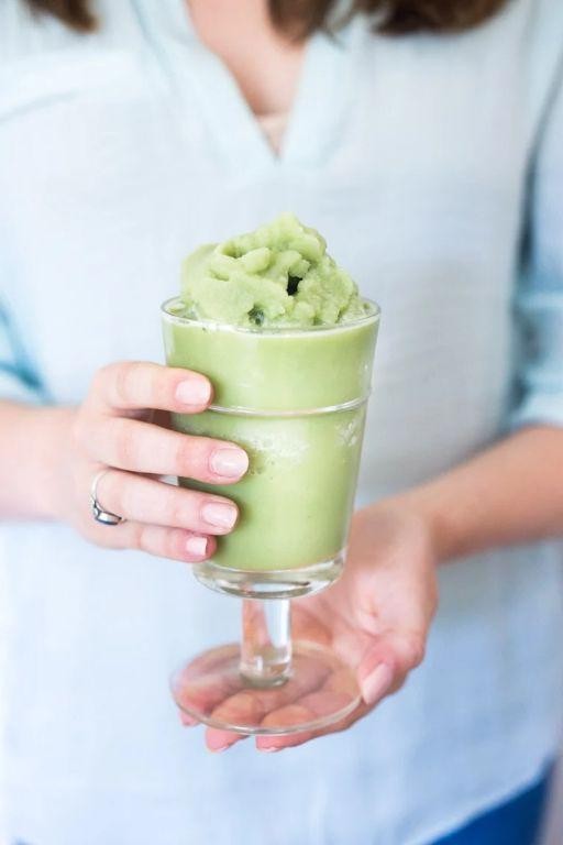 Iced Matcha Latte Smoothie