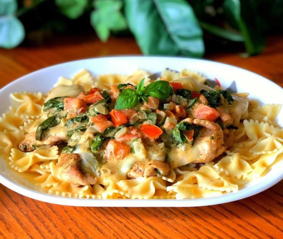 Italian Chicken Thighs Pasta Bake