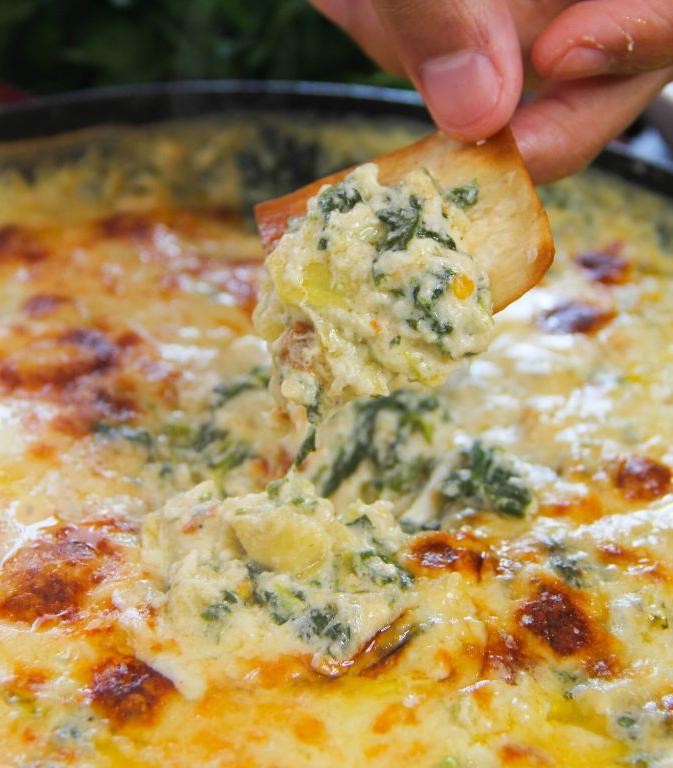 Keto Crab and Artichoke Dip