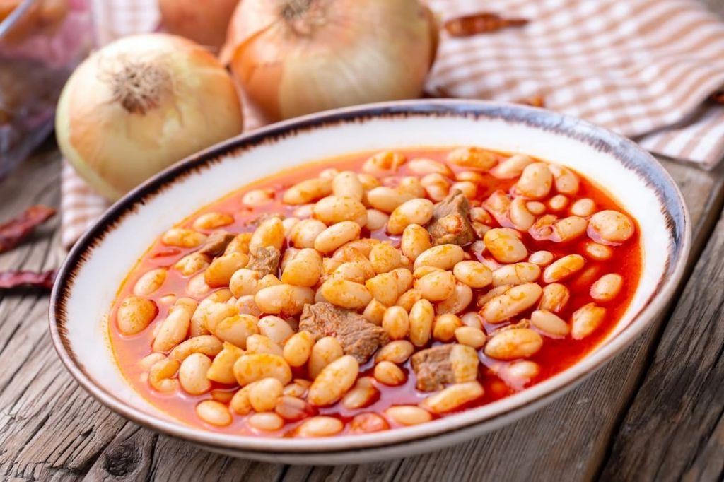 Kuru Fasulye (White Bean Stew)