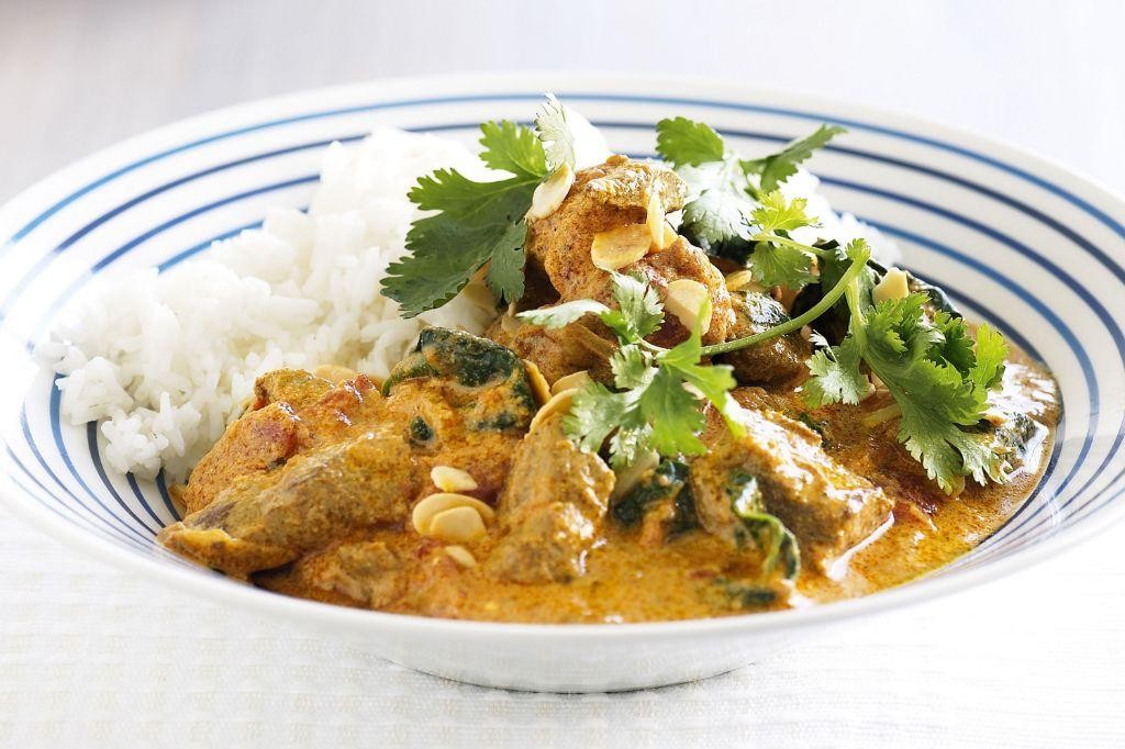Lamb and Spinach Curry