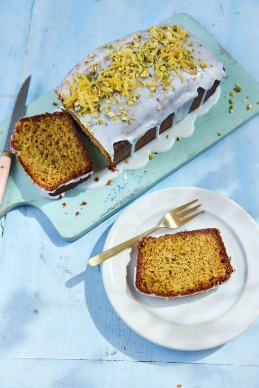 Lemon Drizzle Cake with Pistachios