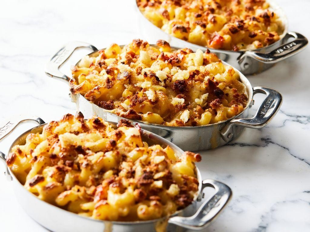 Lobster Mac and Cheese Bake