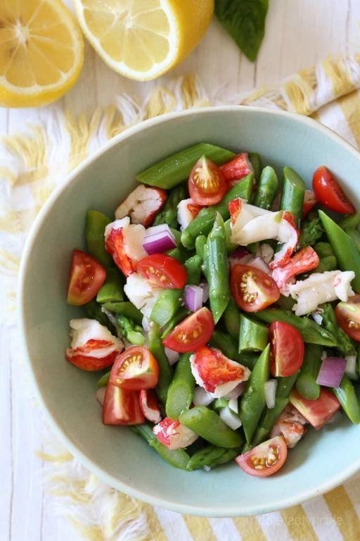 Lobster Salad with Asparagus and Lemon Dressing