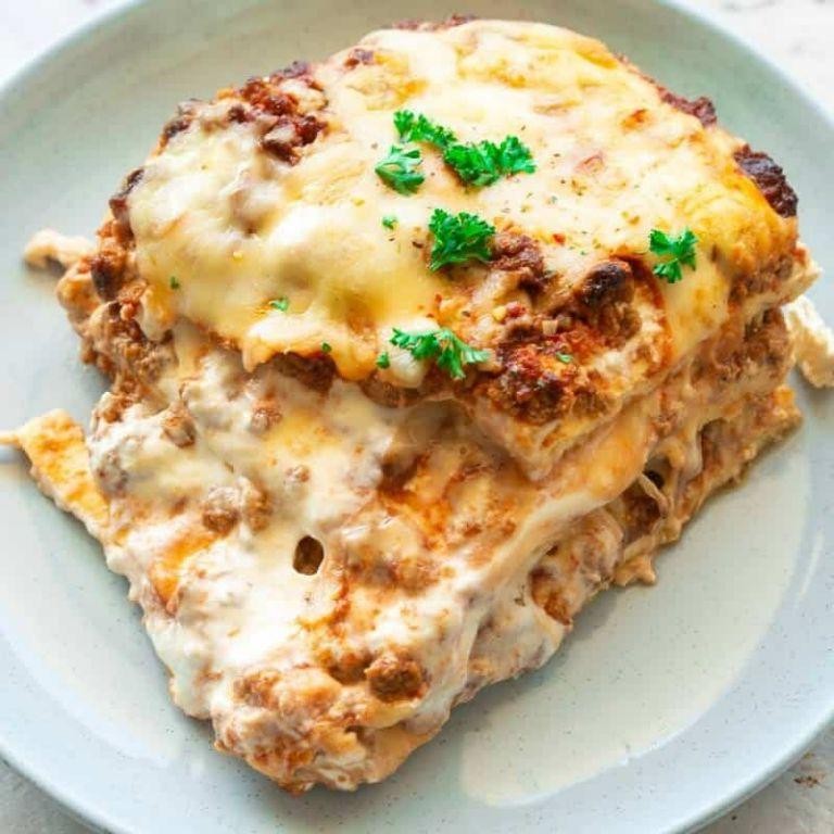 Low Carb Lasagna with Ground Beef and Ricotta