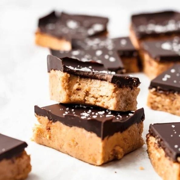 Low-Carb Peanut Butter Energy Bars