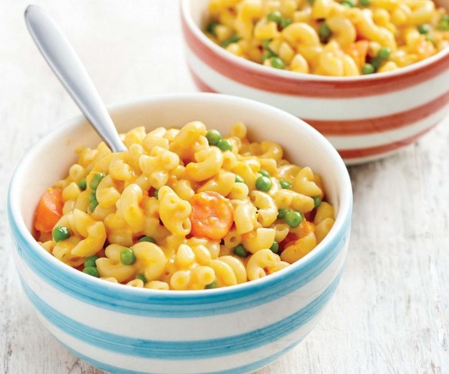Macaroni with Peas and Carrots