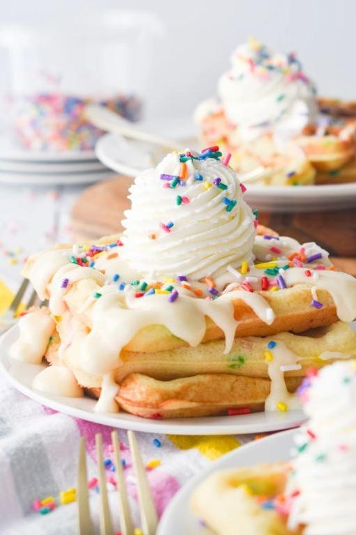 Maple Cake Mix Waffles