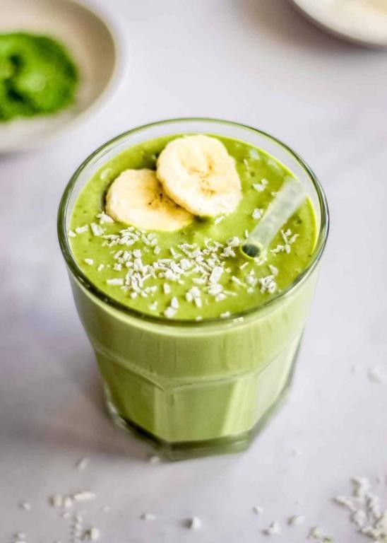 Matcha Green Tea Banana Smoothie