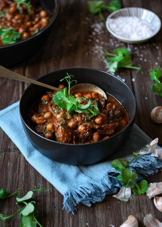 Mediterranean Beef and Chickpea Stew