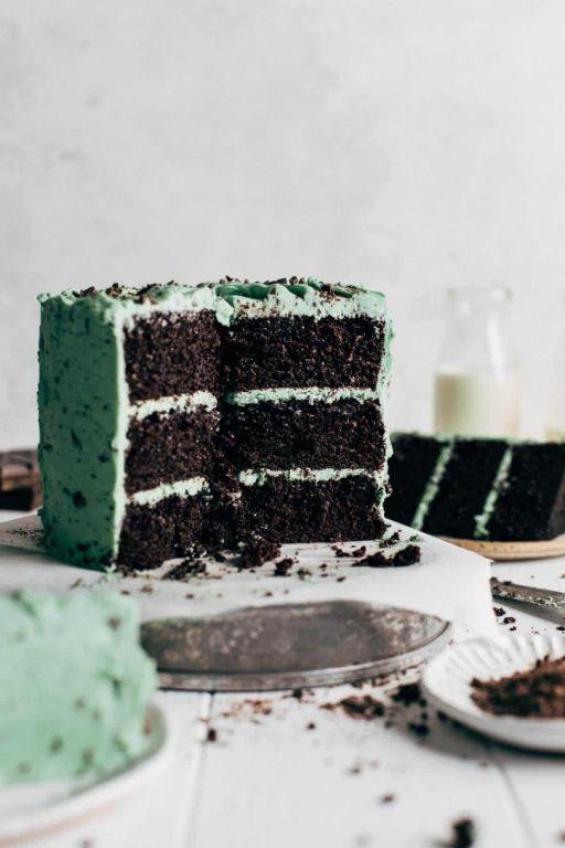 Mint Chocolate Chip Cake