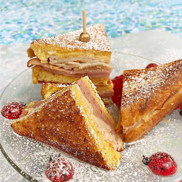 Monte Cristo Sparkling Sandwich