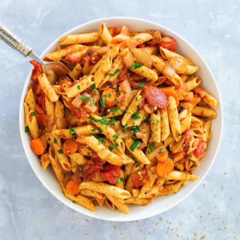 Moroccan Chicken Pasta with Spicy Tomato Sauce