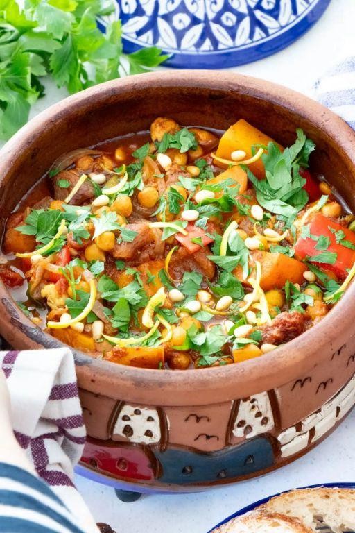 Moroccan Chicken and Vegetable Tagine