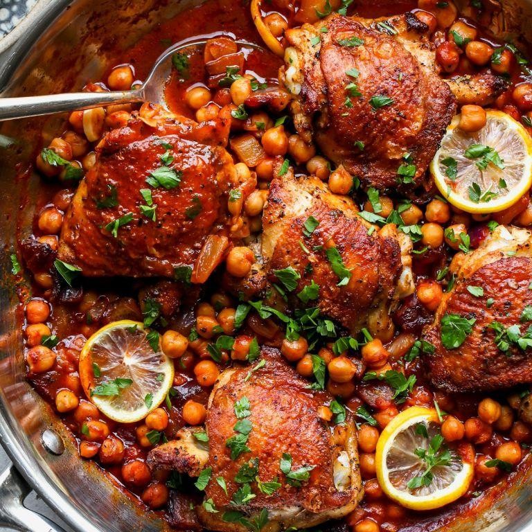 Moroccan Chicken with Chickpeas and Spinach