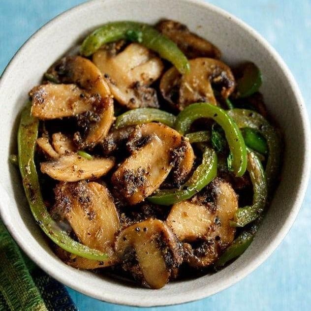 Mushroom and Bell Pepper Upma