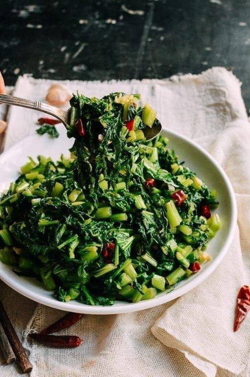 Mustard Greens with Chili Oil