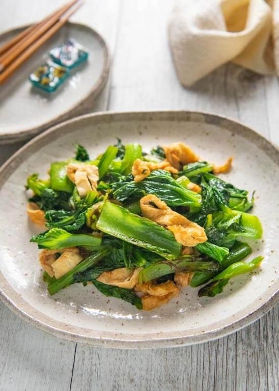 Mustard Greens with Ginger and Soy Sauce
