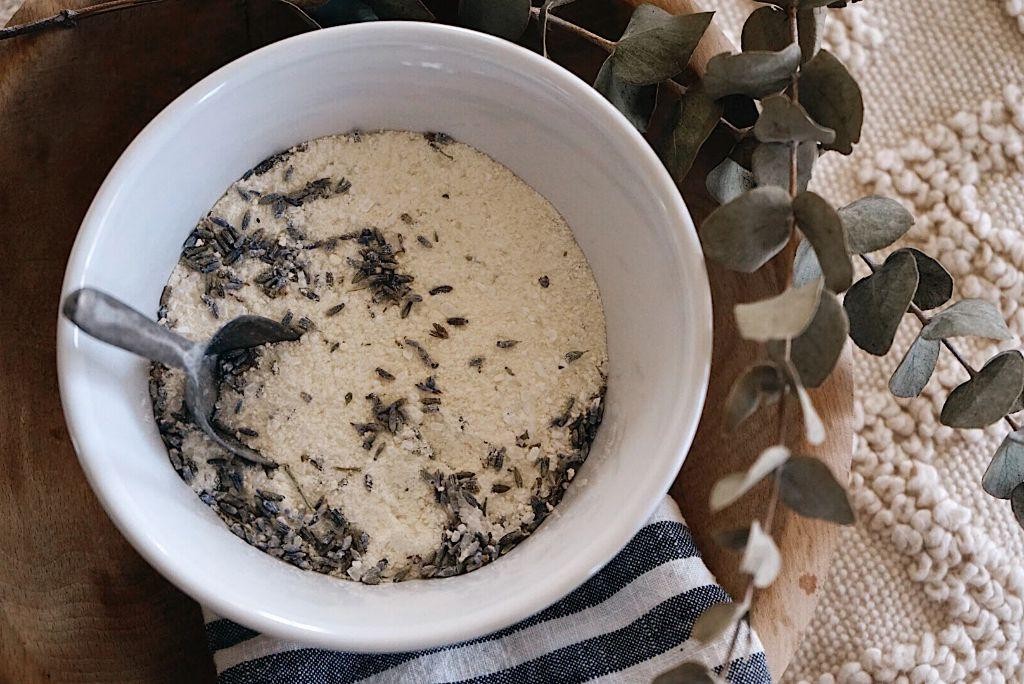 Oatmeal Milk Bath Soak