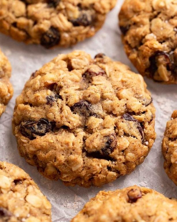 Oatmeal Raisin Vegan Cookies