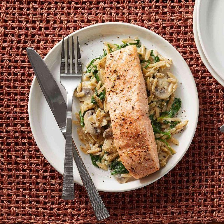 Orzo Risotto with Salmon and Mushrooms