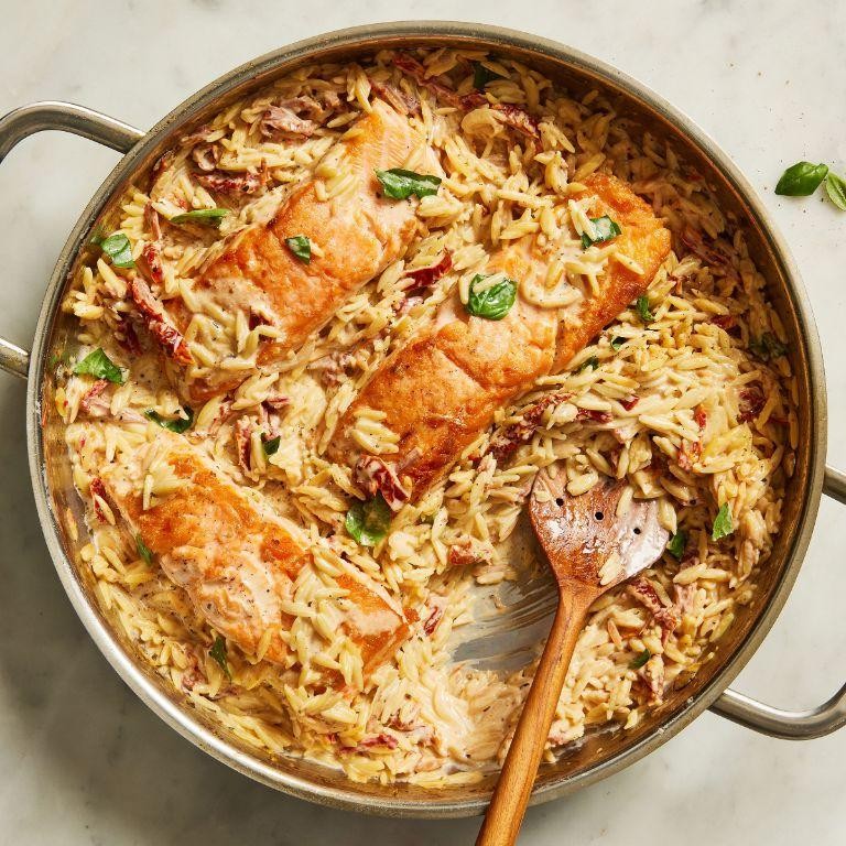 Orzo with Salmon and Sun-Dried Tomatoes
