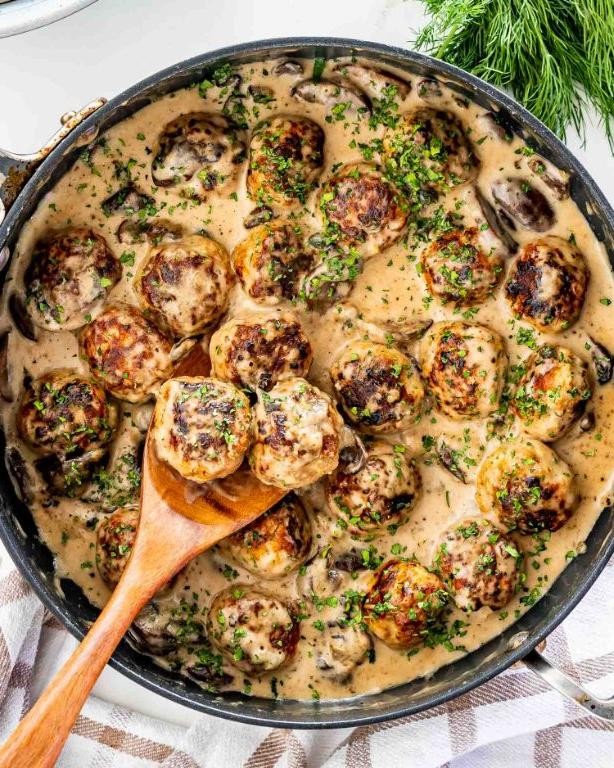 Oven Baked Meatballs with Mushroom Gravy