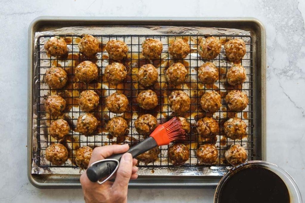 Oven Baked Meatballs with a Crispy Coating