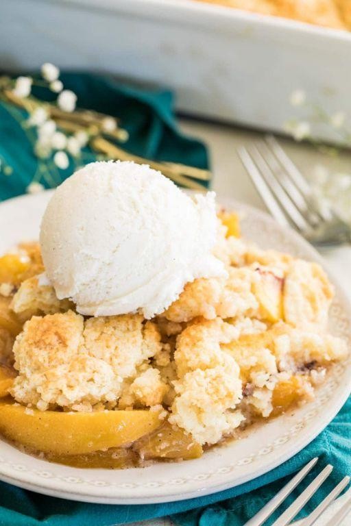 Peach Sugar Spun Run Cobbler
