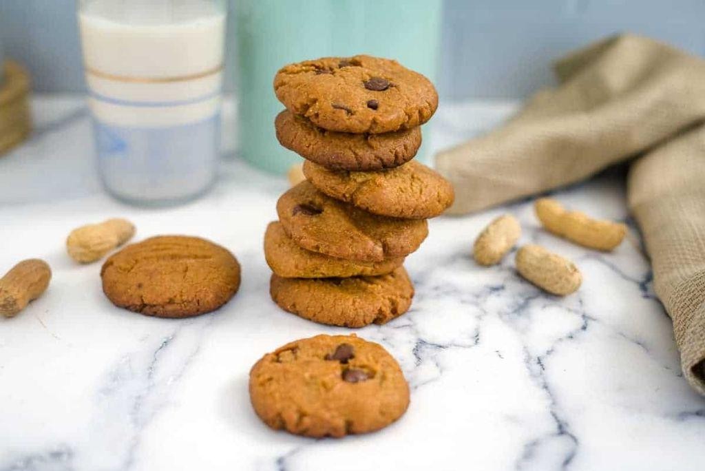 Peanut Butter Divalicious Cookies