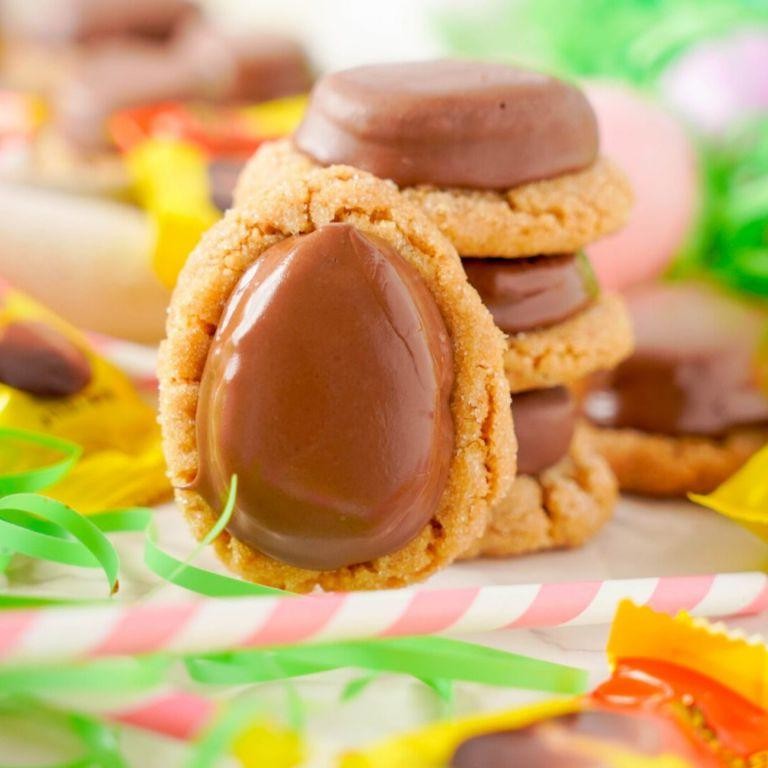 Peanut Butter Easter Eggs Cookies