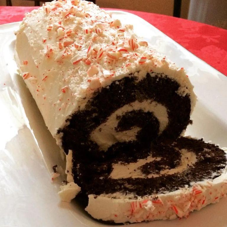 Peppermint Chocolate Yule Log