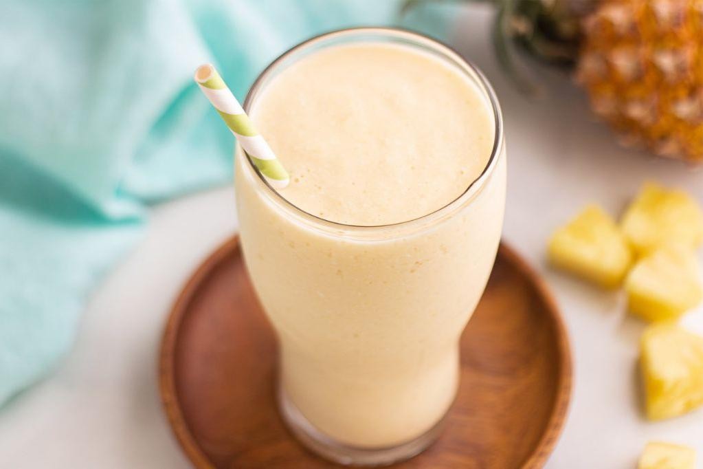 Pineapple Cheese Cake Smoothie