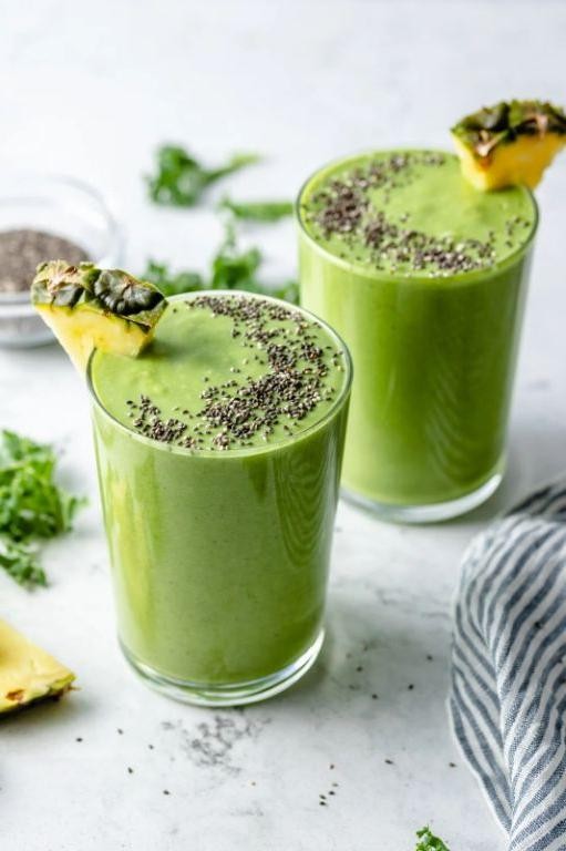 Pineapple and Kale Detox Smoothie