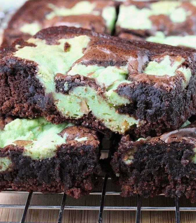 Pistachio Pudding Brownies