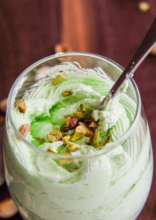 Pistachio Pudding Mousse