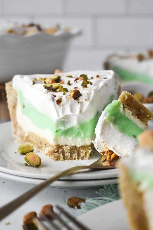 Pistachio Pudding Pie