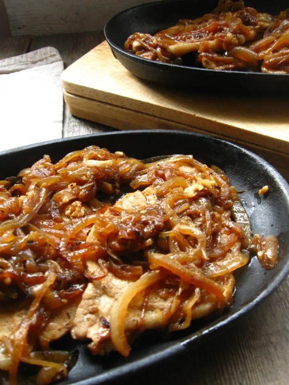 Pork Fat Caramelized Onions