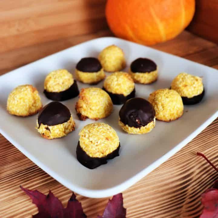 Pumpkin Coconut Macaroons