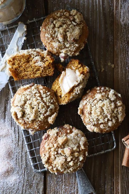Pumpkin Pecan Streusel Muffins