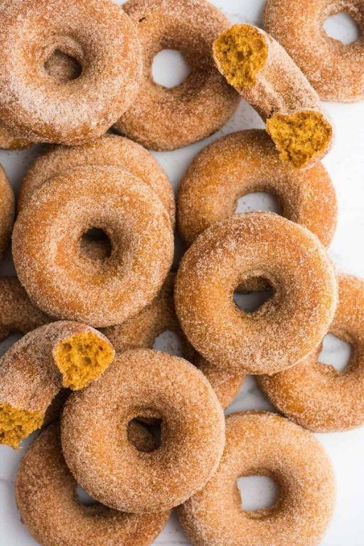 Pumpkin Spice Baked Donuts
