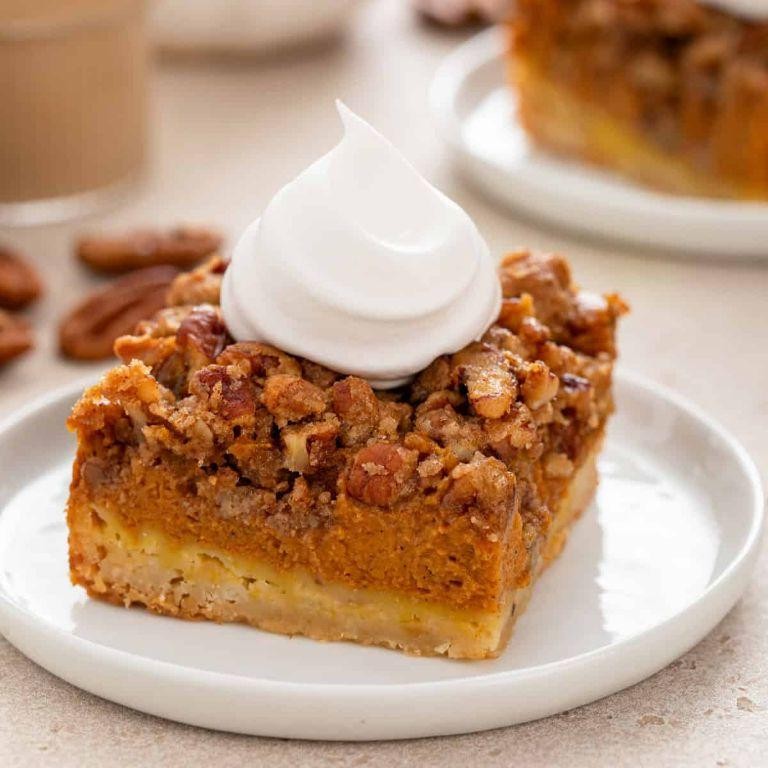 Pumpkin Spice Pecan Bars