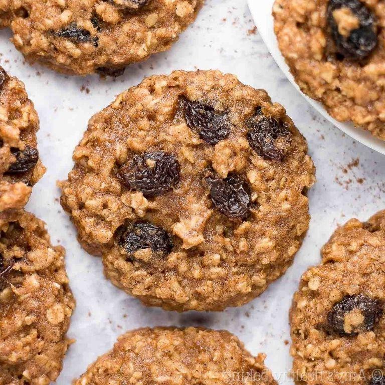Quaker Oats Oatmeal Raisin Cookies with Banana