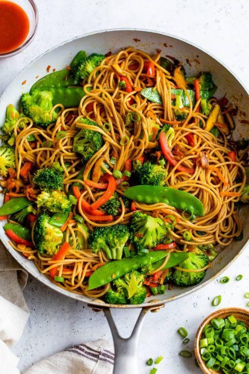 Quick and Easy Vegetable Lo Mein