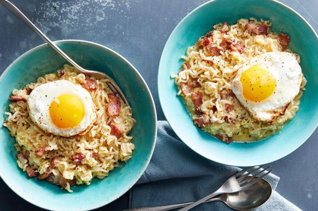 Ramen Carbonara with Bacon and Egg