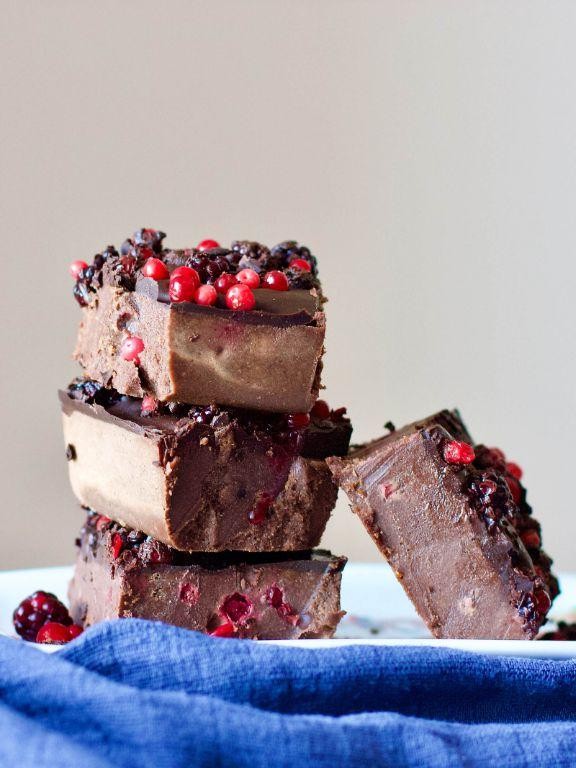 Raw Cacao and Walnut Fudge
