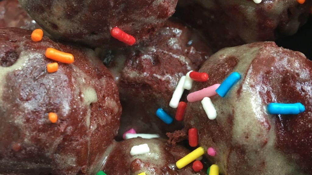 Red Velvet Munchkins