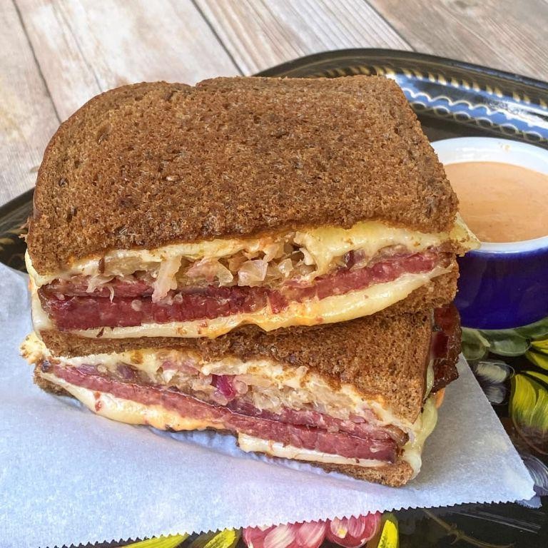 Reuben Sparkling Sandwich