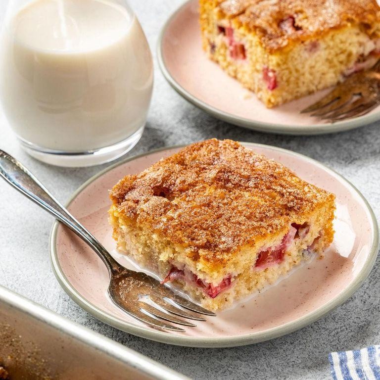 Rhubarb Cake