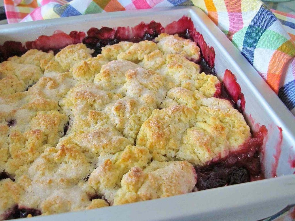 Rhubarb Cobbler